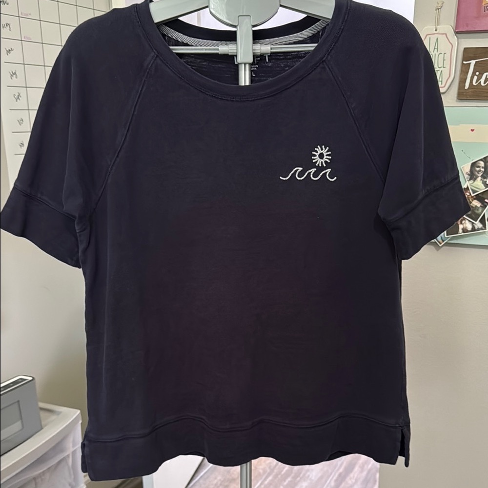 LOFT Dark Blue Sweatshirt/weighted Tee with Wave and Sun Design